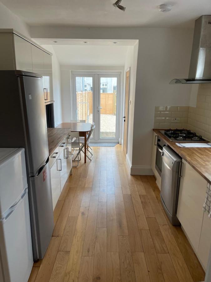 Room In Gloucester Road 4 브리스틀 외부 사진